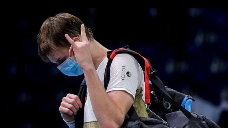 Alexander Búblik, el tenista que se ha hecho viral por romper tres raquetas tras perder