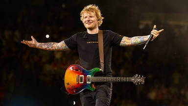 Ed Sheeran cambia de profesión para promocionar su próximo disco, 'Autumn Variation'