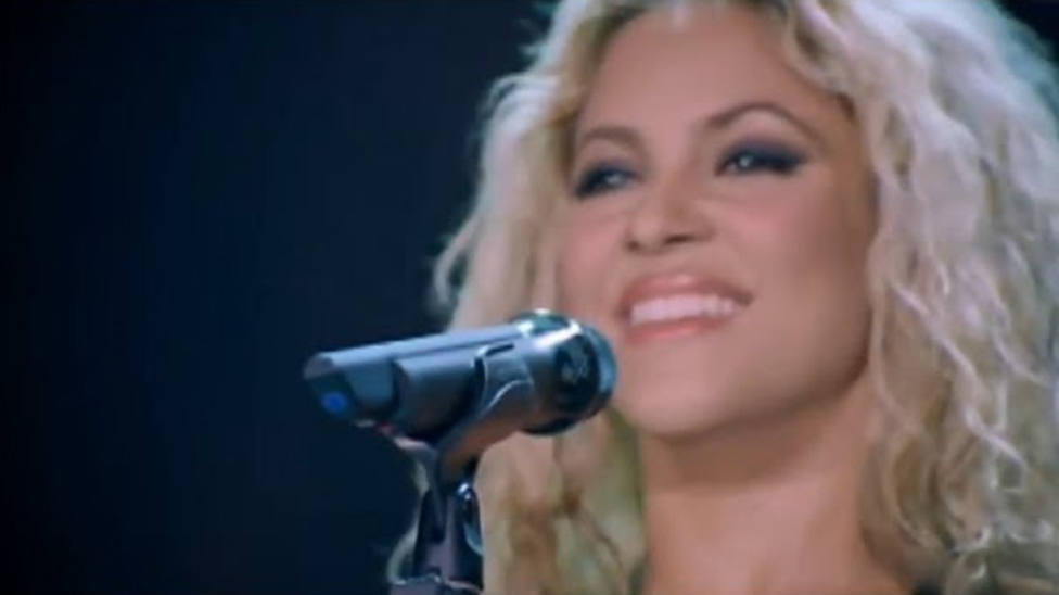 A un paso de cumplir dos décadas, ‘Live & Off the Record’ es uno de los discos más versátiles de Shakira