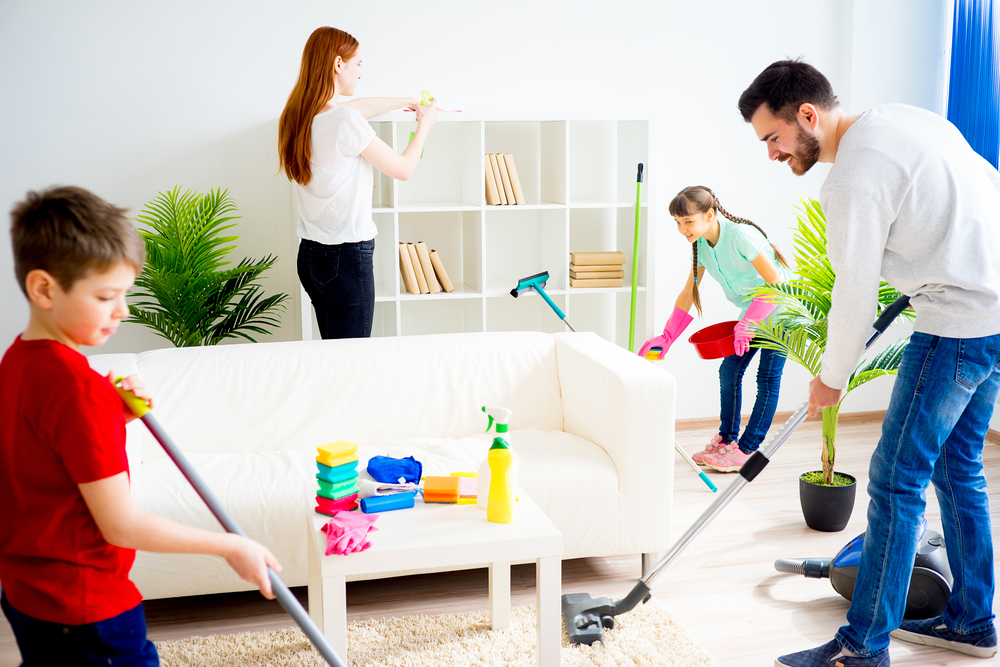 El mejor sistema para repartir tareas en casa: evita conflictos y deja la casa como nueva