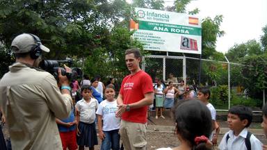 El bonito reencuentro de Christian Gálvez con un niño en Nicaragua: Me recordaba por...