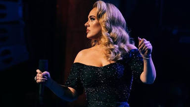 Adele sube una polémica foto a Instagram y pierde el control de su perfil: "Les preocupa que me emborrache"