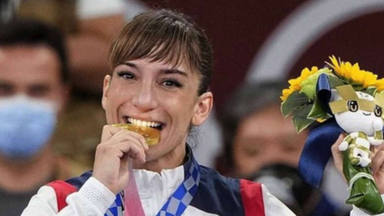 Las imágenes de la karateka Sandra Sánchez que se han hecho virales en Twitter