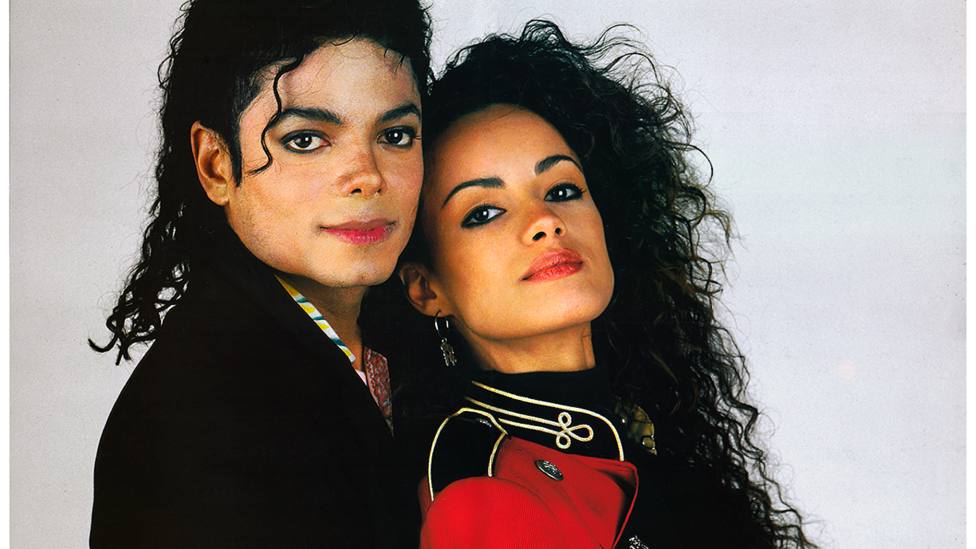  El sentido homenaje de Janet Jackson a su hermano Michael en el día de su aniversario  