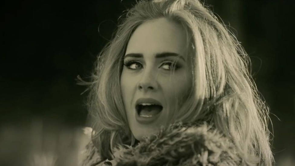 Adele Arrasa En Solo Unos Días Consigue Que Su álbum 30 Sea El Más Vendido De Todo 2021 En