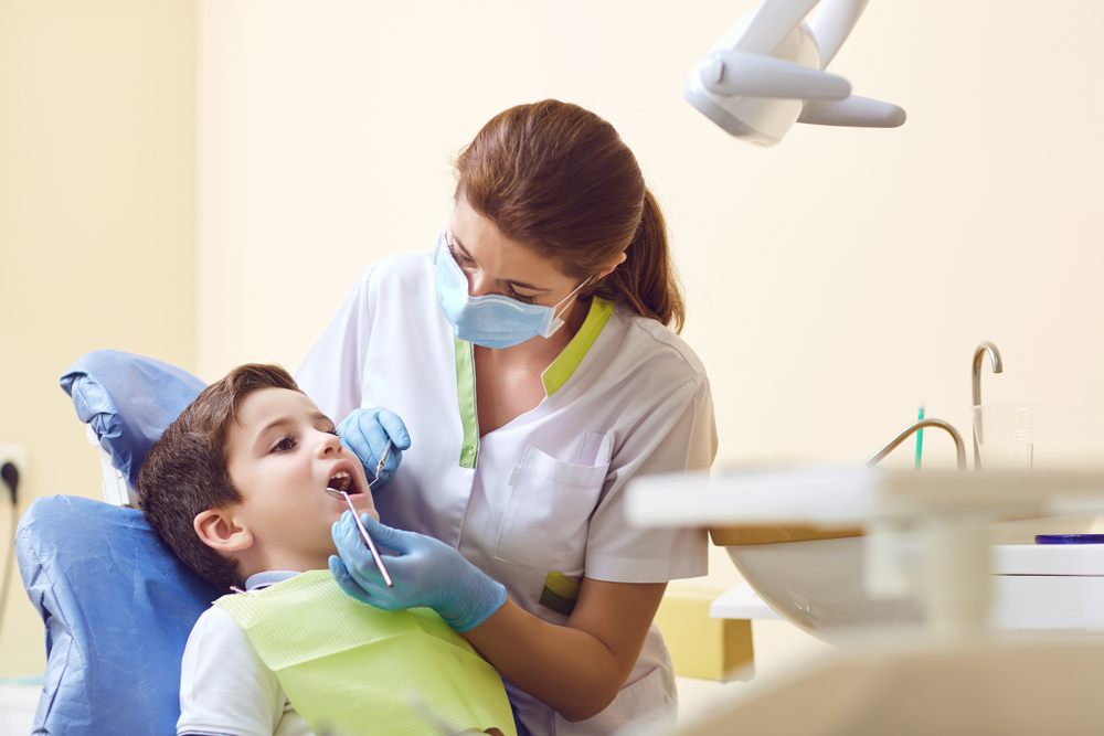 Los niños cuentan los miedos de sus padres: "El dentista... por los precios"