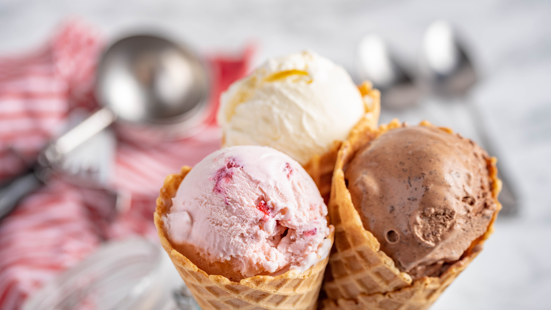¿Conoces de donde viene el helado? Javi Nieves te cuenta de dónde viene el postre preferido del verano