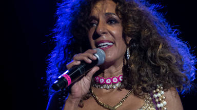 Rosario Flores, Premio a la Excelencia Musical por la Academia de los Grammy Latinos