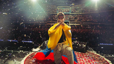 Camilo comparte con sus 'followers' la tremenda emoción de cantar en su Colombia natal