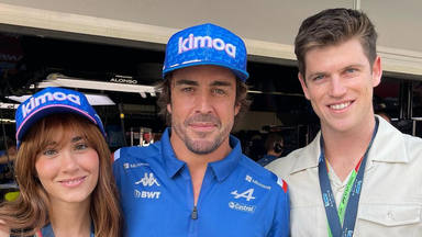 Aitana y Miguel Bernardeau en la Fórmula 1 con Fernando Alonso
