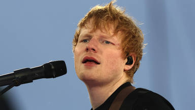 Todo sobre la reedición del último disco de Ed Sheeran: así es '= Tour Edition' con 9 temas más, 2 inéditos