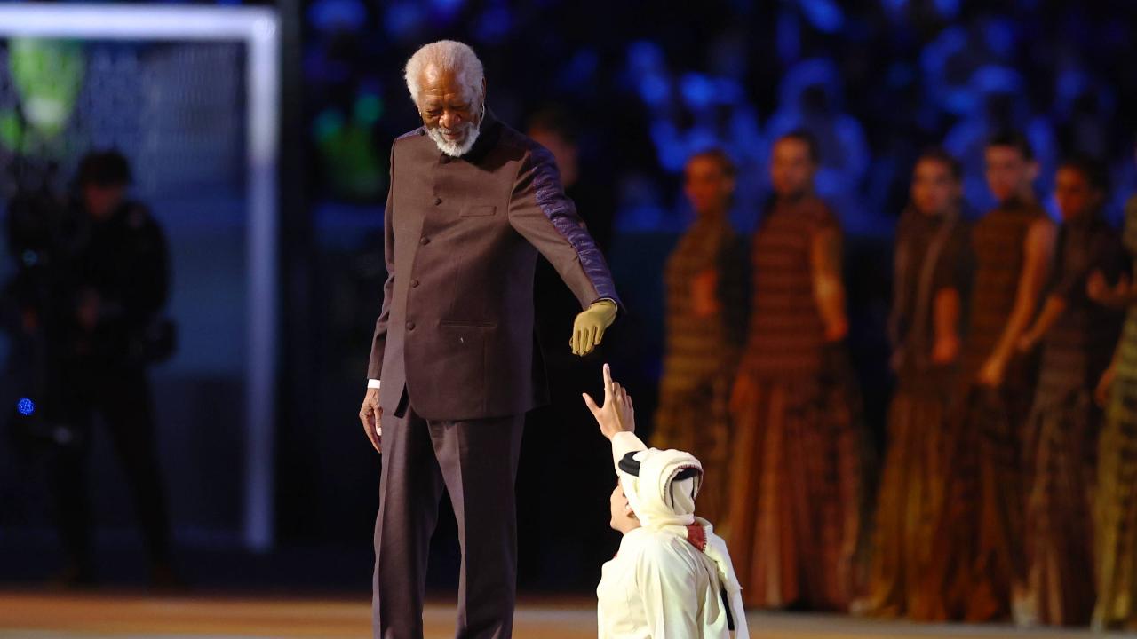 Morgan Freeman durante la ceremonia inaugural del Mundial de Fútbol de Catar 2022