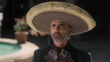 Alejandro Fernández en una imagen del videoclip 'Inexperto en olvidarte'