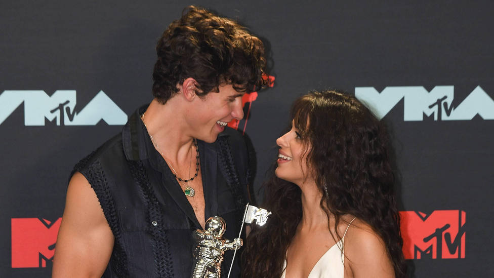 The image with which Camila Cabello shows what her current relationship with Shawn Mendes looks like: “You could say that…” – Music