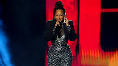 Alicia Keys muestra su lado más solidario en este concierto contra el cáncer