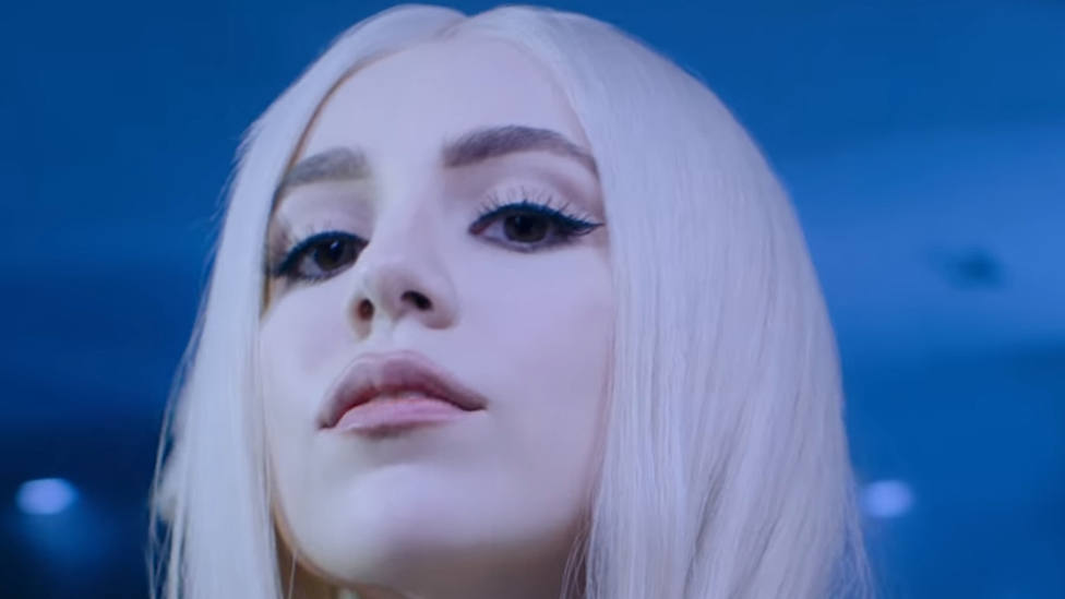 Песня whatever ava max