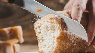 Los dos pasos para conseguir que el pan duro sea apto para el consumo y darle una segunda vida