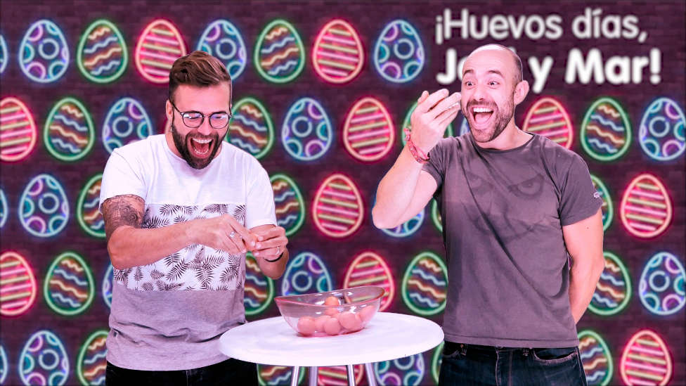¡Jimeno y Fernando juegan al 'Yo nunca' con huevos crudos!