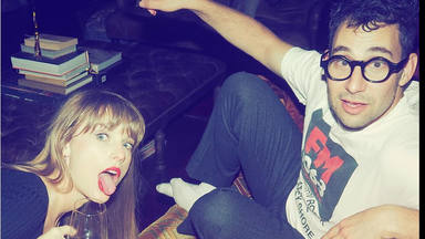 Aquí está la nueva versión de Taylor Swift para 'Anti-Hero' con Bleachers, la banda de su productor musical