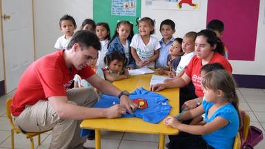 El bonito reencuentro de Christian Gálvez con un niño en Nicaragua: Me recordaba por...