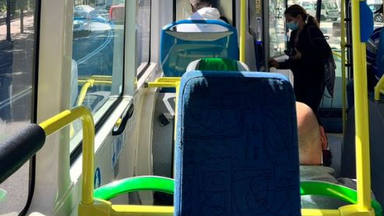 El detalle viral de un conductor de autobús antes de jubilarse que ha conquistado a las redes