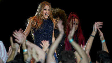 Shakira aprovecha las vacaciones para enseñarles la universidad de UCLA a sus hijos: "Solía venir por aquí..."