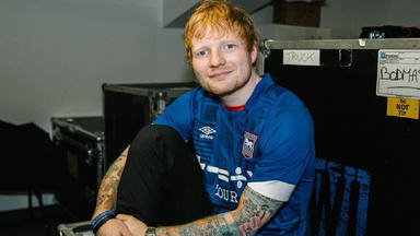 Ed Sheeran, descansando ante su gira 2023, afrontaría su nueva colaboración más heavy con Cradle of Fith