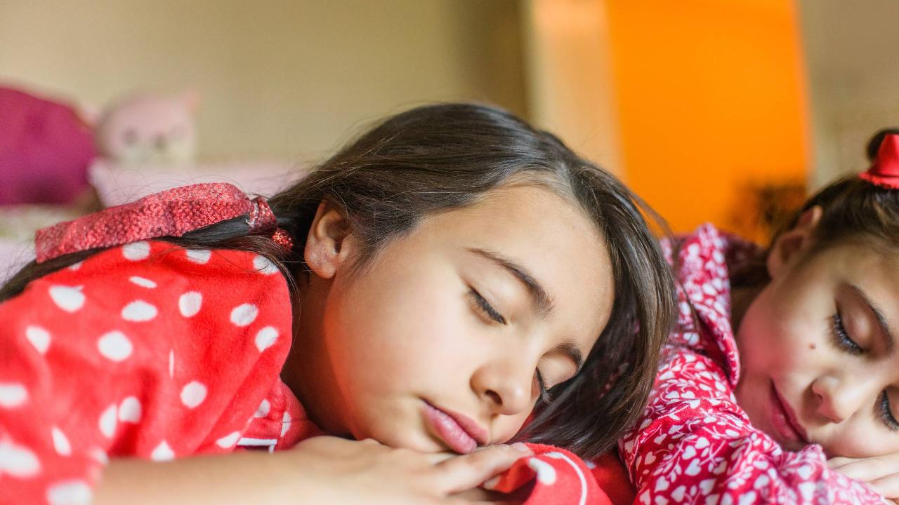 Cómo conseguir que tu hijo se duerma sin montar ningún drama a la hora de acostarse