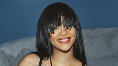 Rihanna y el potente mensaje sobre la lactancia materna detrás de su última foto viral: "Mamá de servicio"