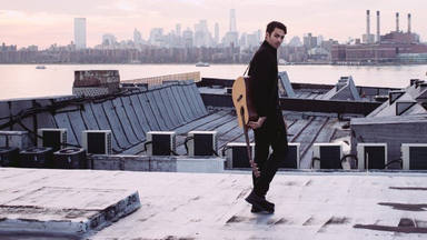 Matteo Bocelli canta en español 'Dime': y lo acompaña del lanzamiento del videoclip oficial