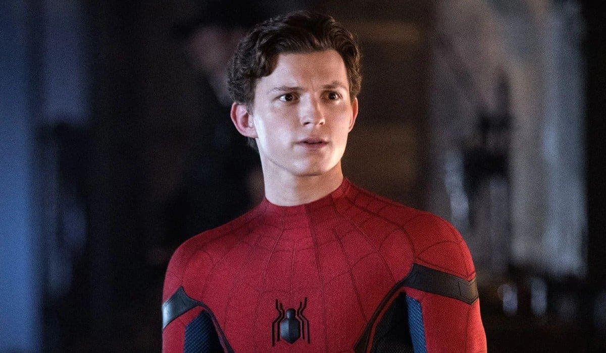Tom Holland desvela: "Uno de los actores de Spiderman llevó un culo postizo"