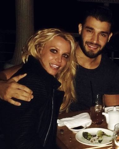 Britney Spears y Sam Asgahri