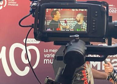 Carlos Vives durante su entrevista con nuestro locutor Sergio Blázquez en el Concert Music Festival