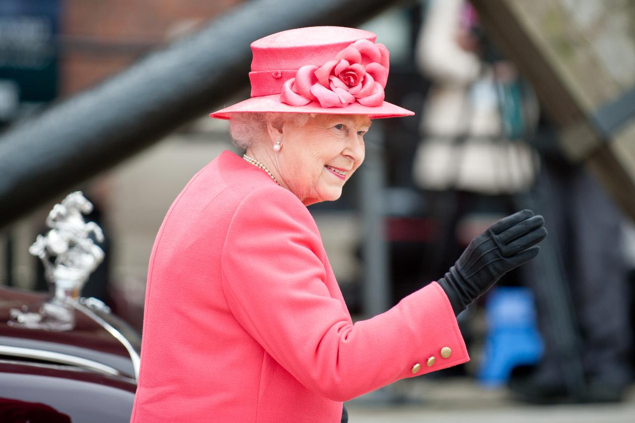 La pregunta más difícil del mundo: "¿Has coincidido o hablado con la reina Isabel II?"