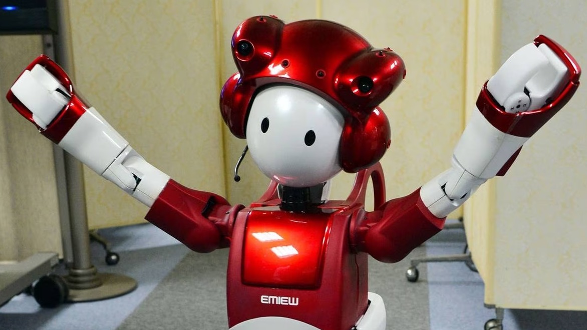 El invento del año: así es el robot que le hace la competencia a tu madre
