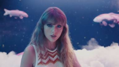 Taylor Swift remata 'Lavender Haze' con un videoclip sorprendentemente alegórico y contundente
