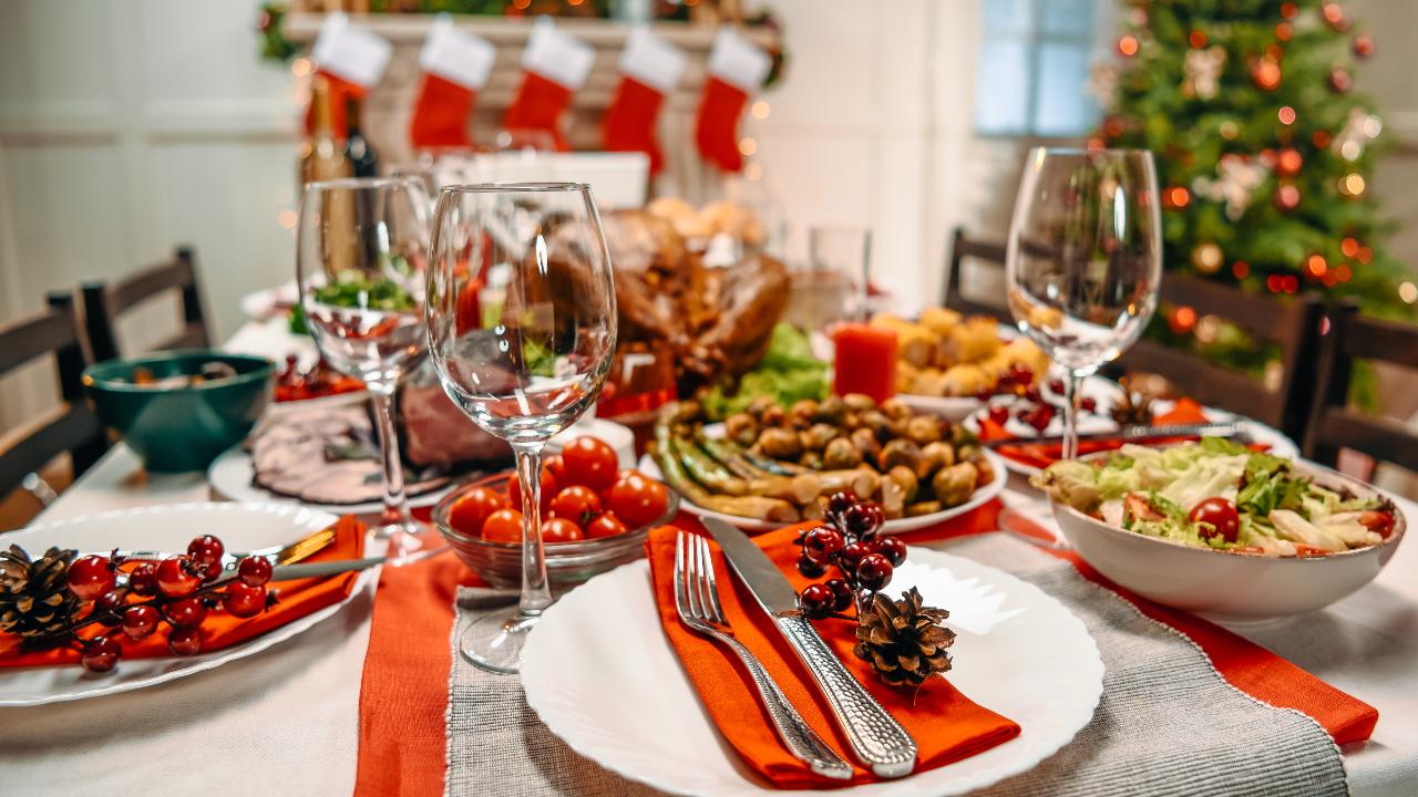 La comida que no falta en la mesa de Nochebuena de Javi Nieves y Mar Amate
