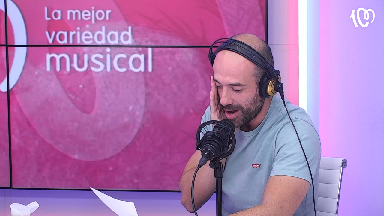 Fernando Martín analiza la canción 'Quédate': "Quevedo se ha pasado..."