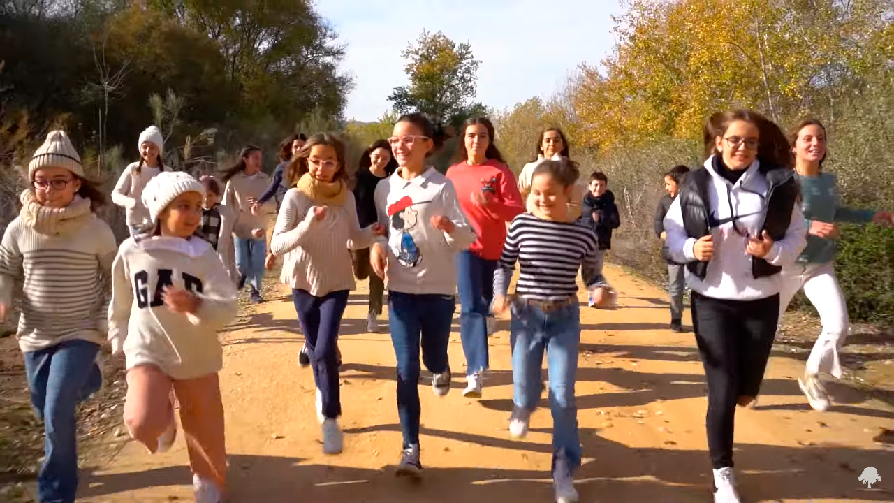 Escucha aquí "Se abren caminos", villancico del colegio Los Tilos de Madrid